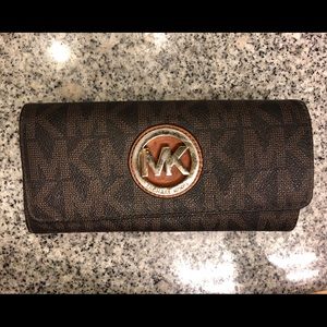 Michael Kors wallet